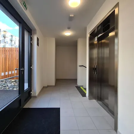Cozy And Modern Apartment Near Brno City Center Exterior photo