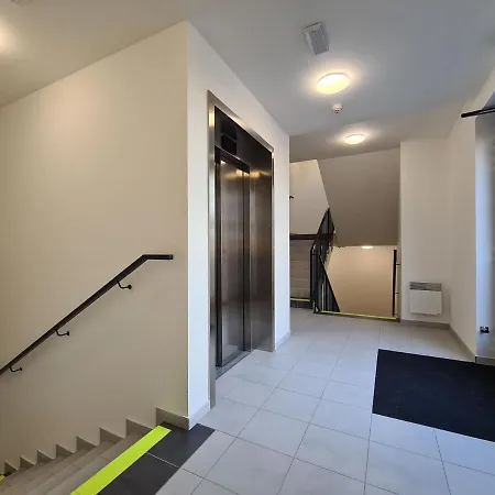 Cozy And Modern Apartment Near Brno City Center Exterior photo