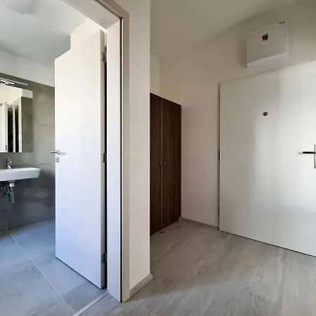 Cozy And Modern Apartment Near Brno City Center Exterior photo