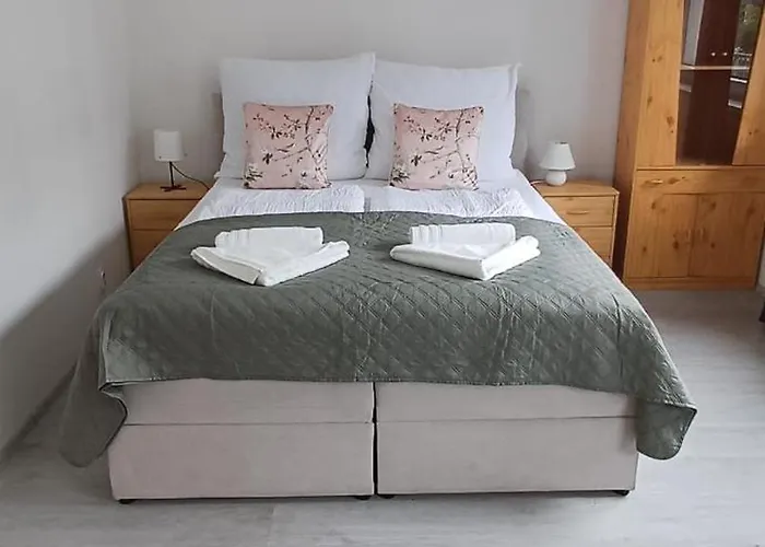 Cozy And Modern Apartment Near Brno City Center